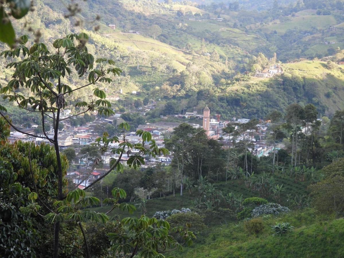 Finca Tradicional El Otono Pijao Esterno foto