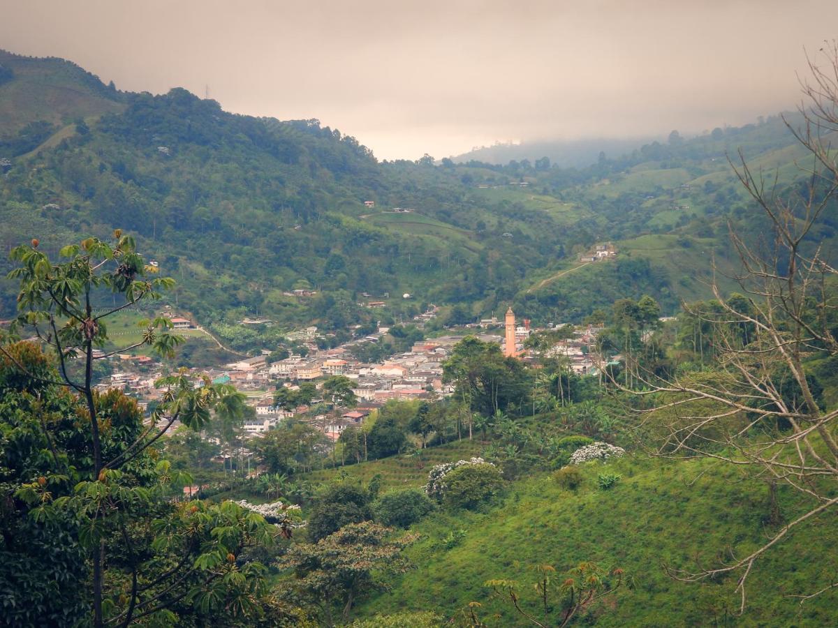 Finca Tradicional El Otono Pijao Esterno foto